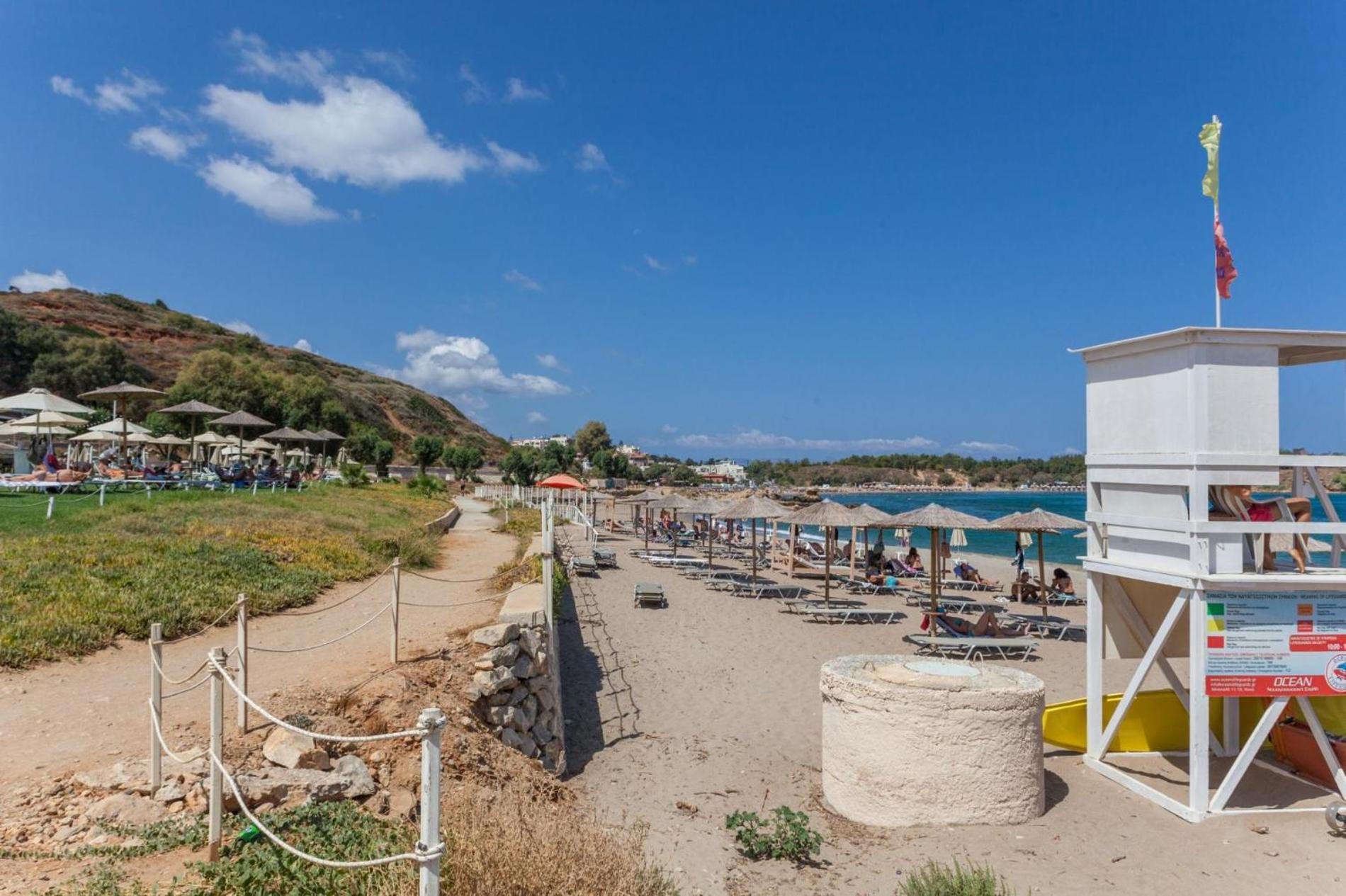 Апартаменты Παραθαλασσιο Agia  Экстерьер фото